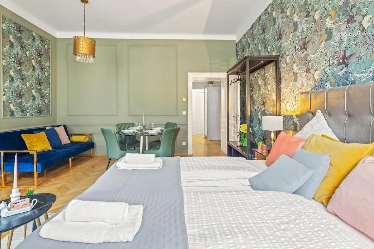 Apartment Velvet Glow Vienna Austria